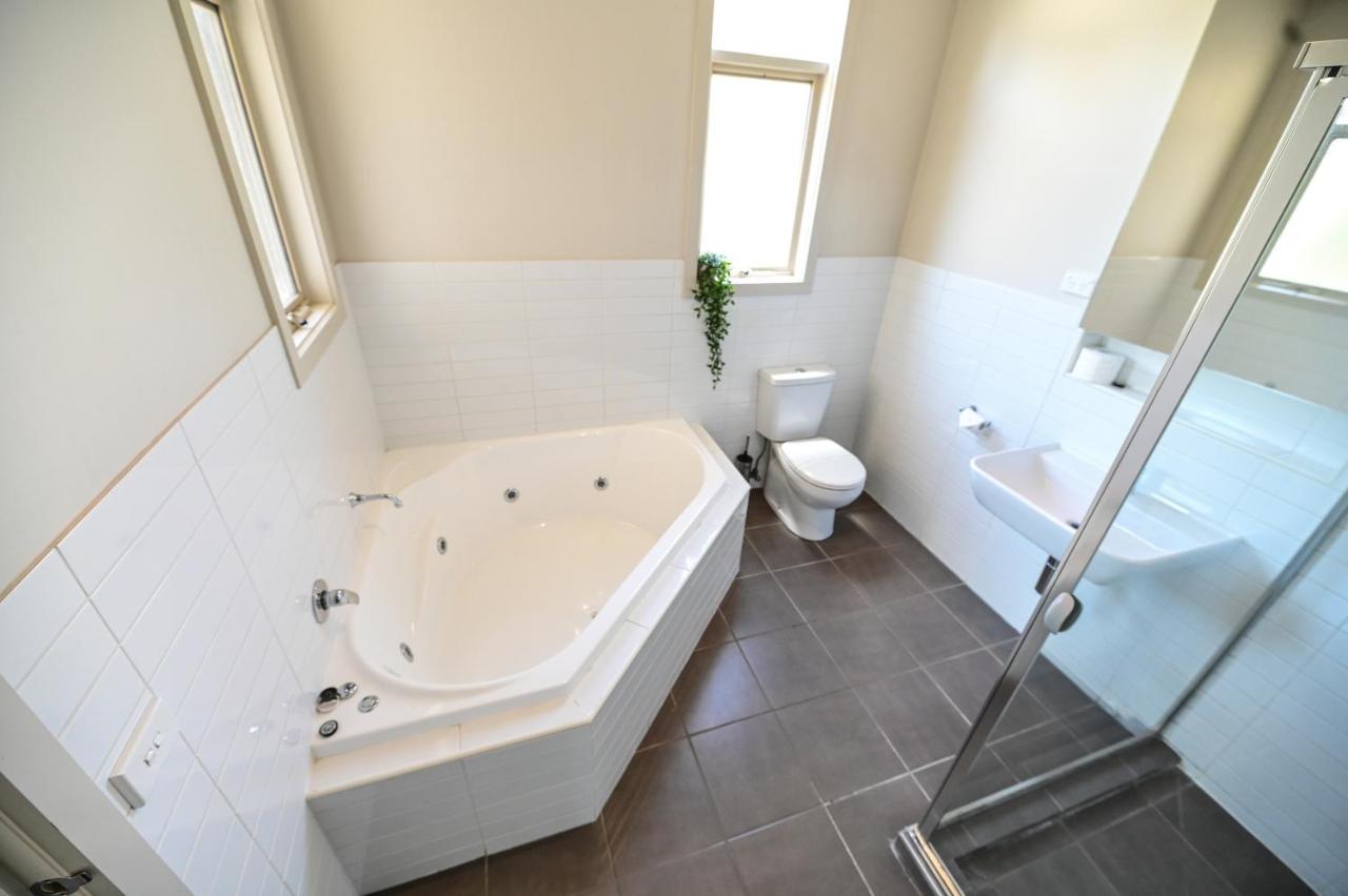 Central Shepparton Apartments Esterno foto